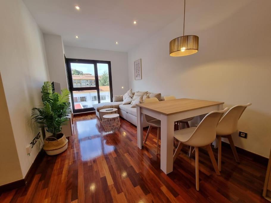 604B - Apartamento Con Garaje اوفيدو المظهر الخارجي الصورة