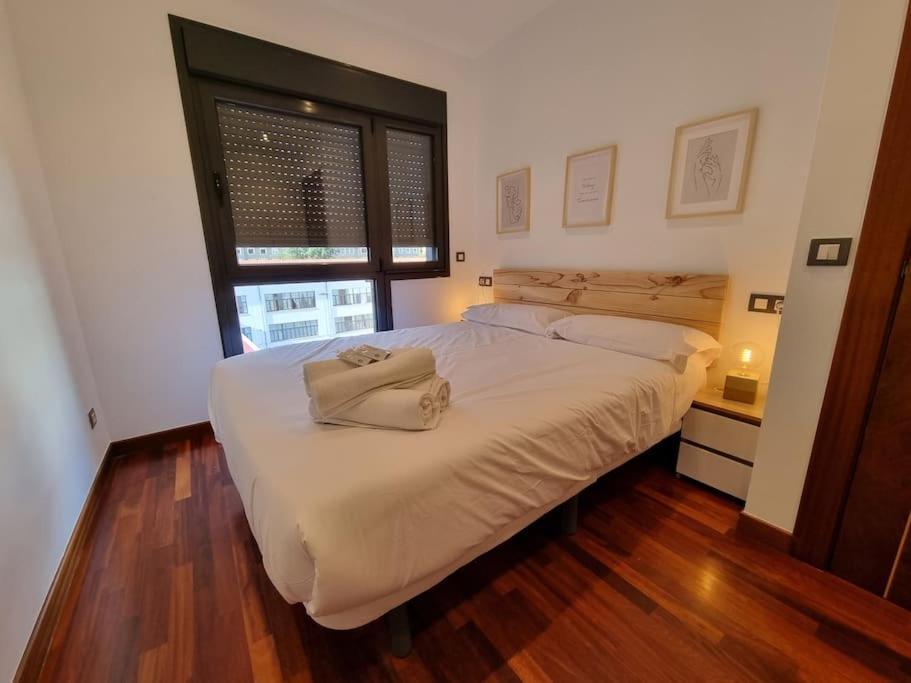 604B - Apartamento Con Garaje اوفيدو المظهر الخارجي الصورة