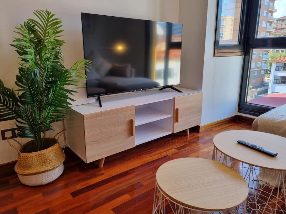 604B - Apartamento Con Garaje اوفيدو المظهر الخارجي الصورة